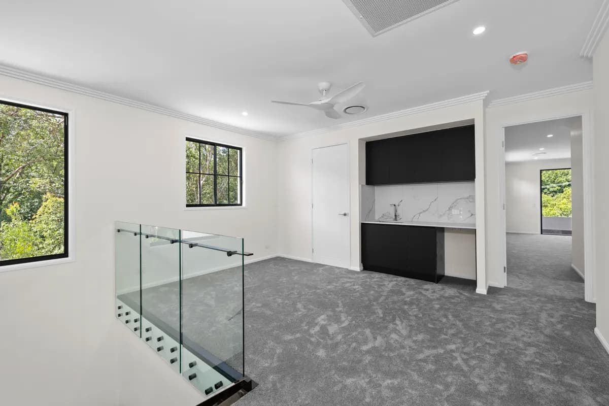 Ormskirk Residence in Calamvale, QLD - gallery image 23
