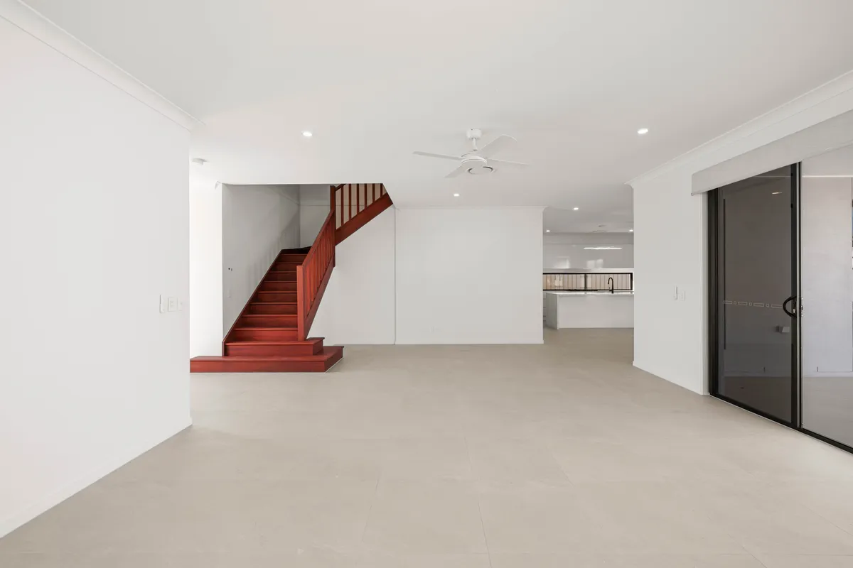 Binnalong Residence in Rochedale South, QLD - gallery image 12