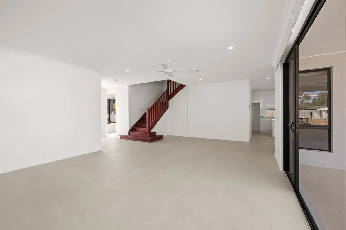 Binnalong Residence in Rochedale South, QLD - gallery image 13