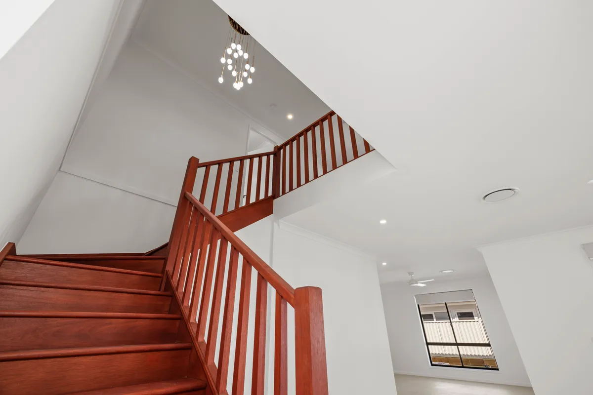 Binnalong Residence in Rochedale South, QLD - gallery image 17